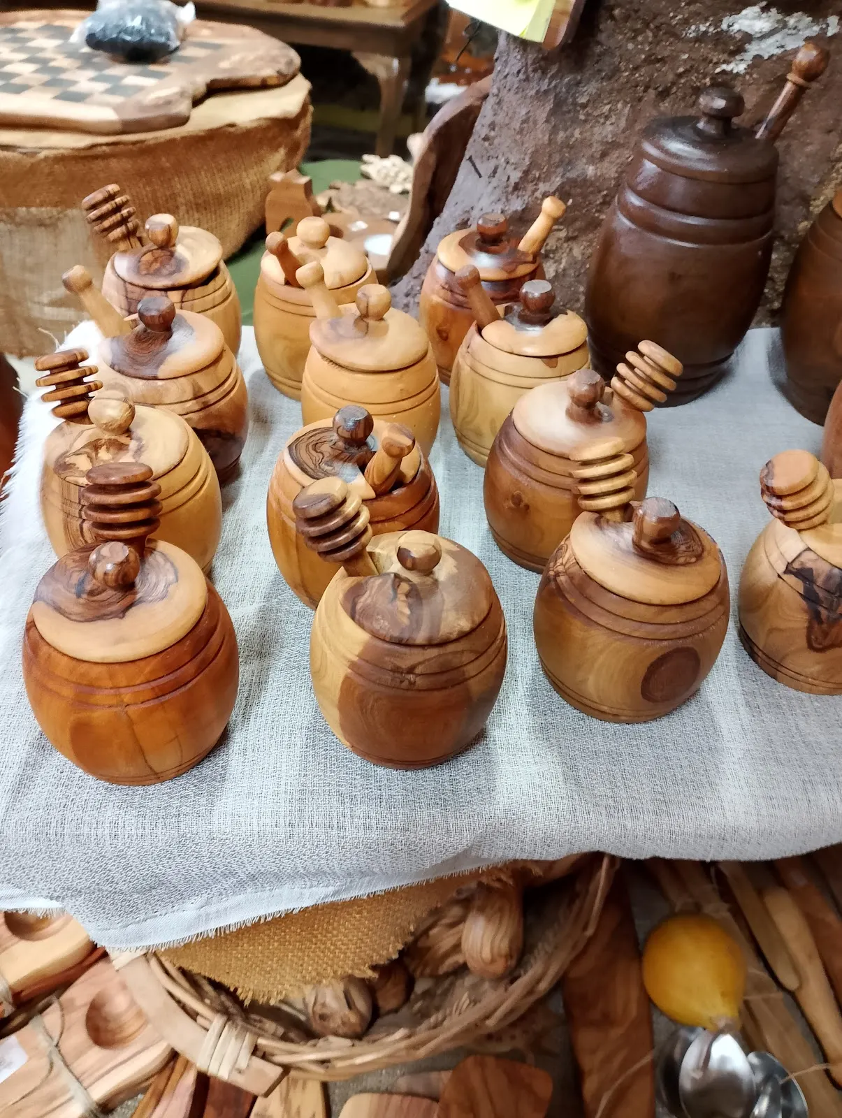 Olive wood honey pots with dippers